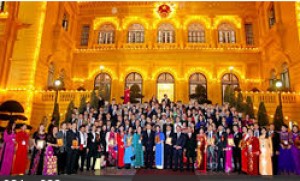 Doanh nhân tiêu biểu, xuất sắc năm 2016