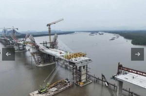 Hợp long cầu Bến Rừng nối liền Hải Phòng, Quảng Ninh